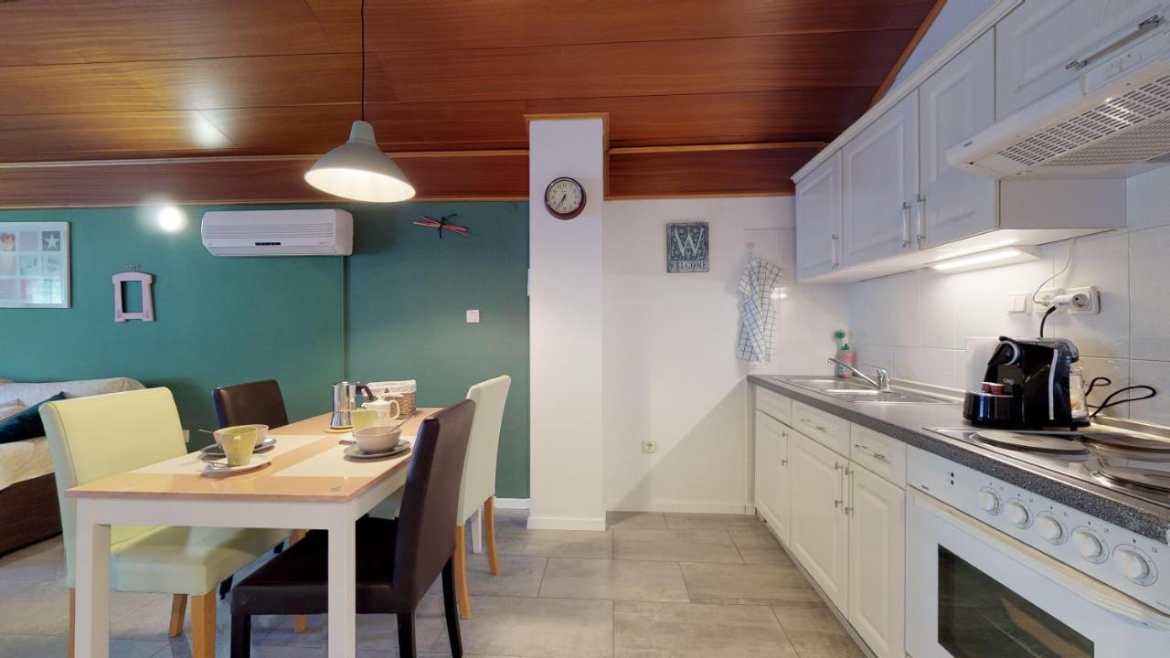 Novigrad Istria Lara Deluxe Superior 5 Star Apartment, Your Piece Of Heaven By The Sea & Park מראה חיצוני תמונה