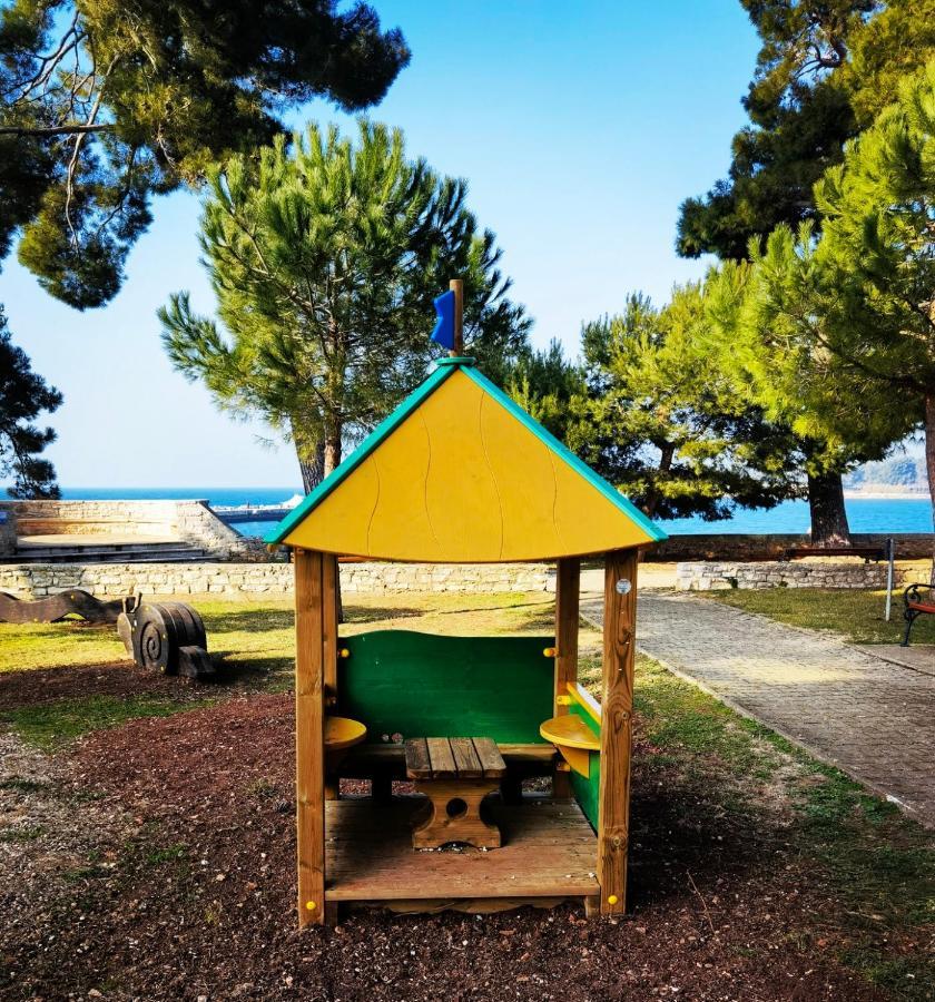 Novigrad Istria Lara Deluxe Superior 5 Star Apartment, Your Piece Of Heaven By The Sea & Park מראה חיצוני תמונה